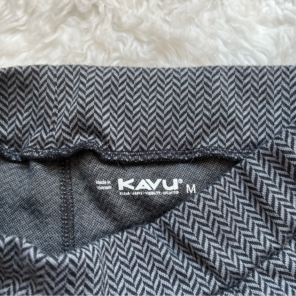 KAVU women’s herringbone leggings size medium EUC with 32” inseam - Picture 5 of 7